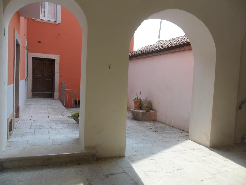 Palazzo Gentilizio De Maffutiis Hotel Auletta Exterior foto